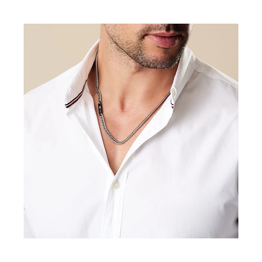 Maserati Kette 2 Maserati Kette – Bild 2